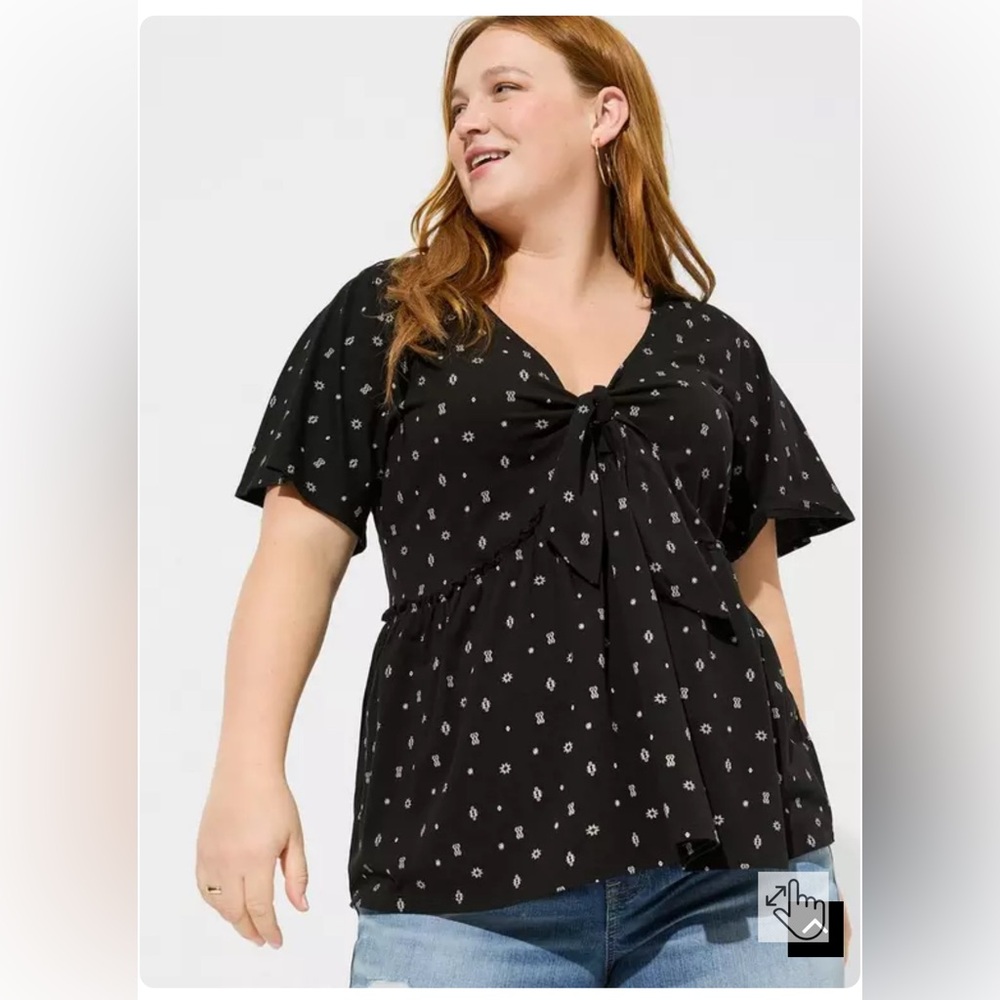 Torrid Black and White Flutter Sleeve Blouse with Tie Front